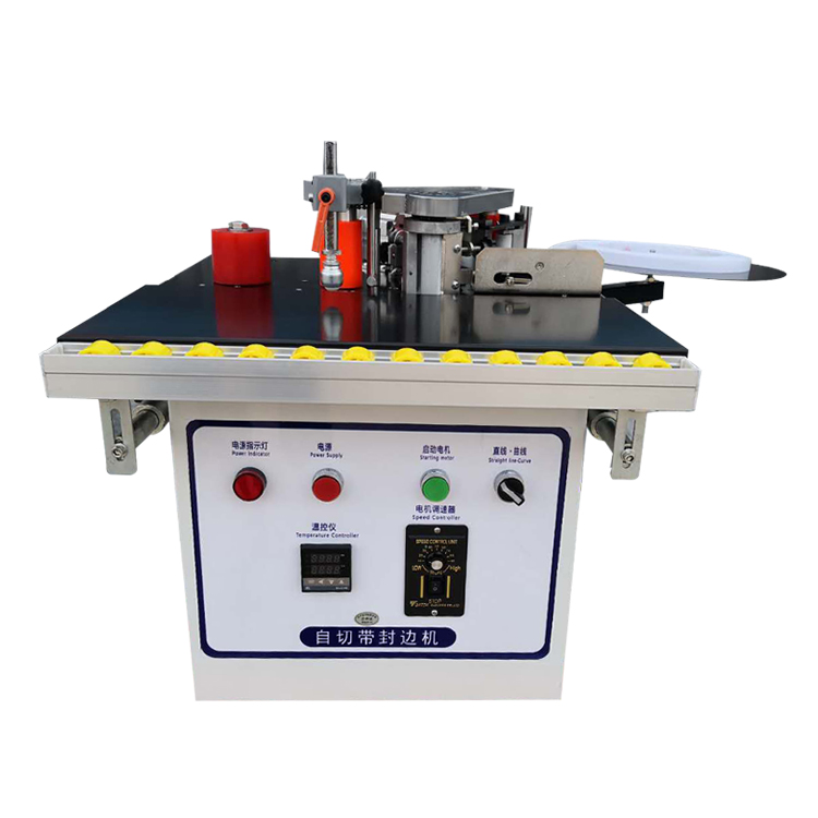 Small sealing and repairing machine