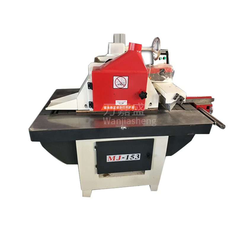 Single saw